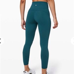 Lululemon In Movement Tight 28" *Everlux